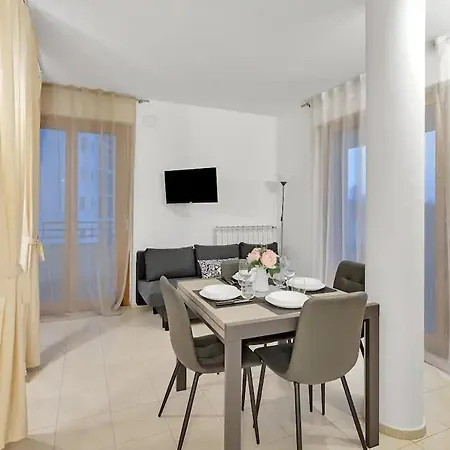 10 Min From Linate-private Garage Διαμέρισμα Μιλάνο