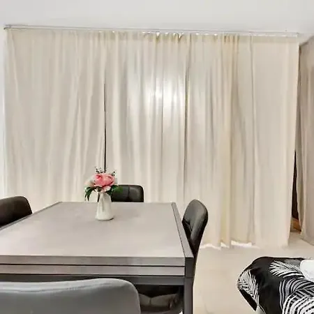 דירה 10 Min From Linate-private Garage *